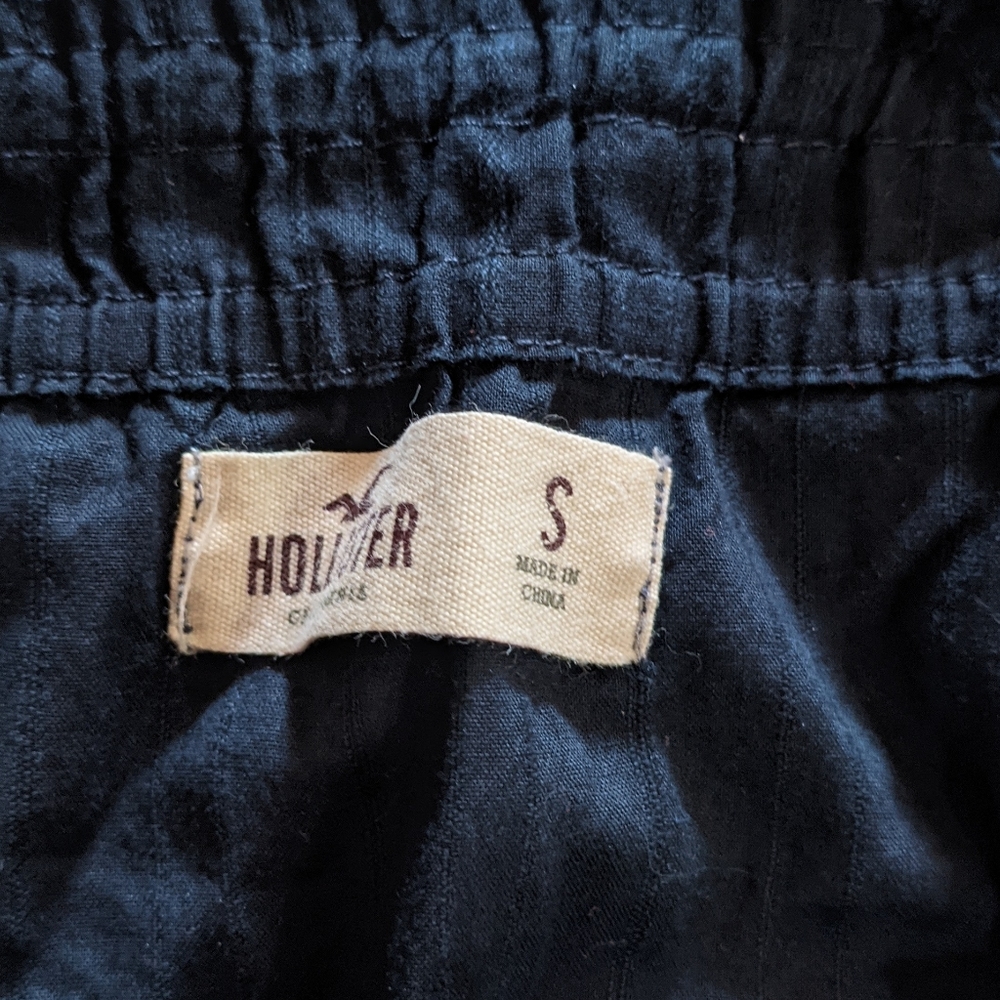 Hollister Cropped Blouse - Picture 2 of 2